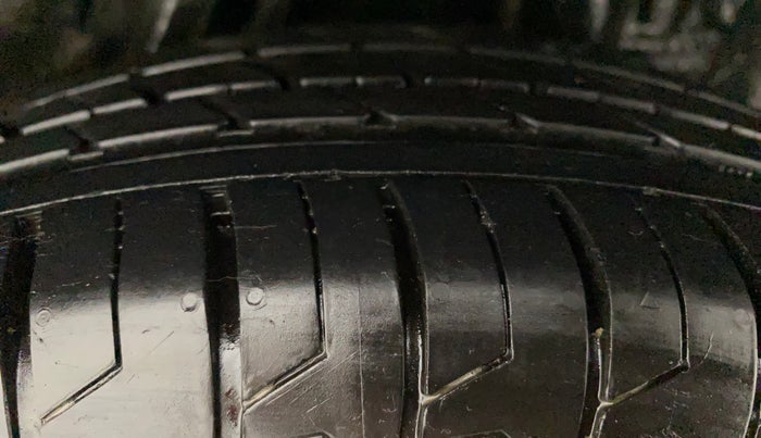 2015 Honda City 1.5L I-VTEC SV, Petrol, Manual, 97,657 km, Left Rear Tyre Tread