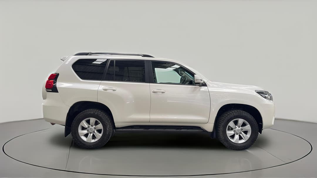 2022 Toyota Landcruiser Prado Gxl, Automatic, 39386 km, Right Side View
