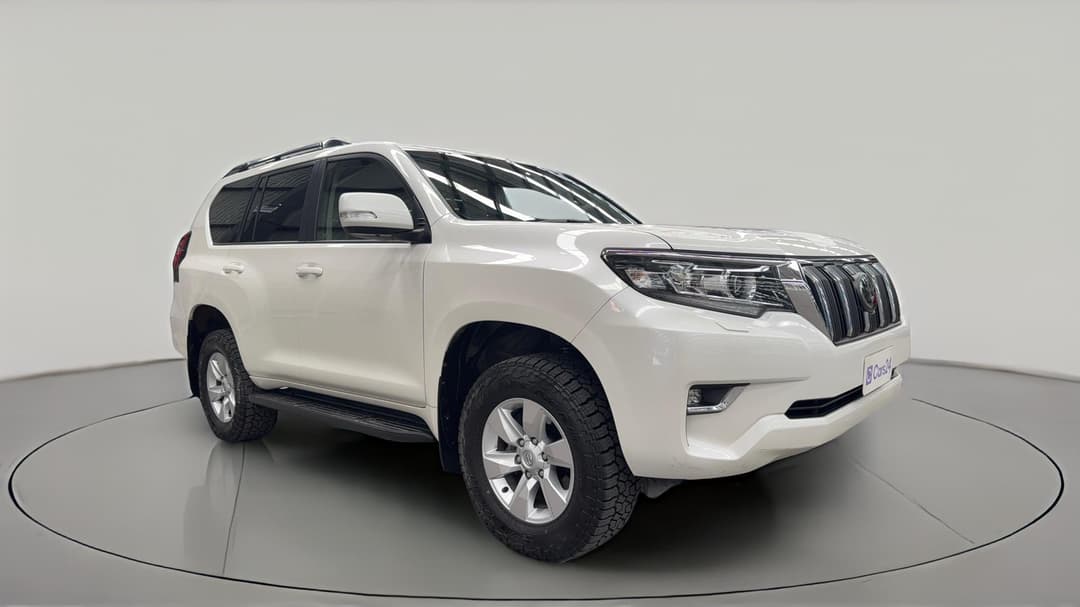 2022 Toyota Landcruiser Prado Gxl, Automatic, 39386 km, Right Front Diagonal (45- Degree) View