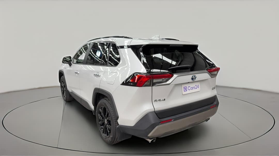 2024 Toyota RAV4 Cruiser (AWD) Hybrid, Automatic, 29409 km, Left Back Diagonal (45- Degree) View