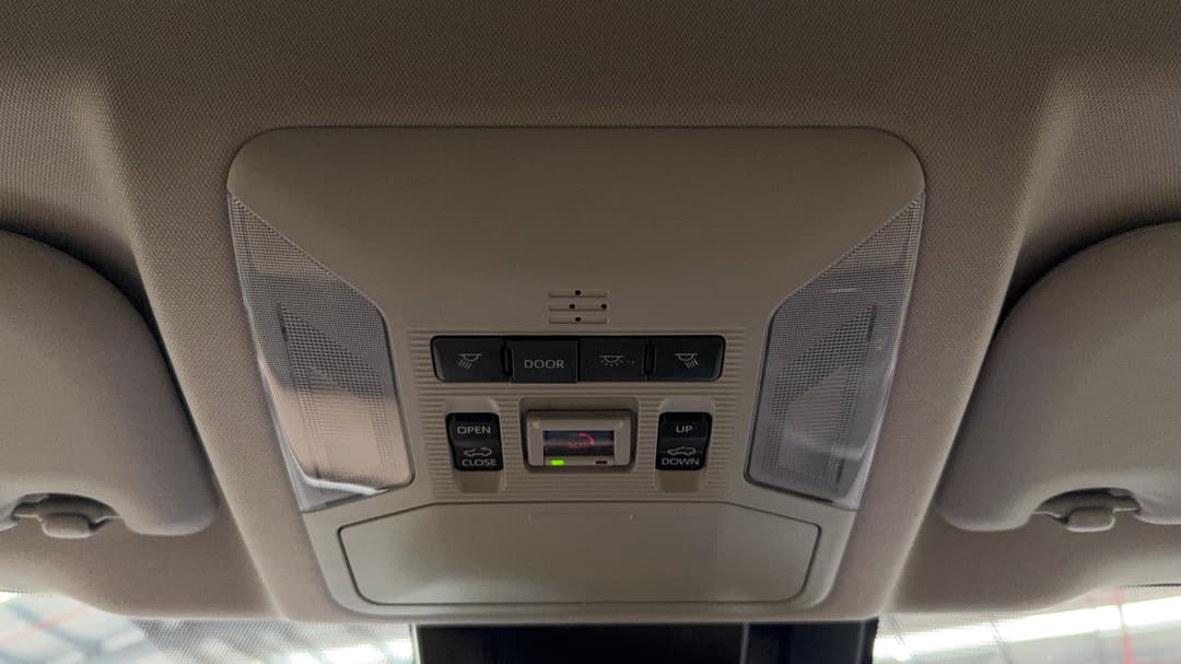 2024 Toyota RAV4 Cruiser (AWD) Hybrid, Automatic, 29409 km, On-Roof Controls/Sunglass holder