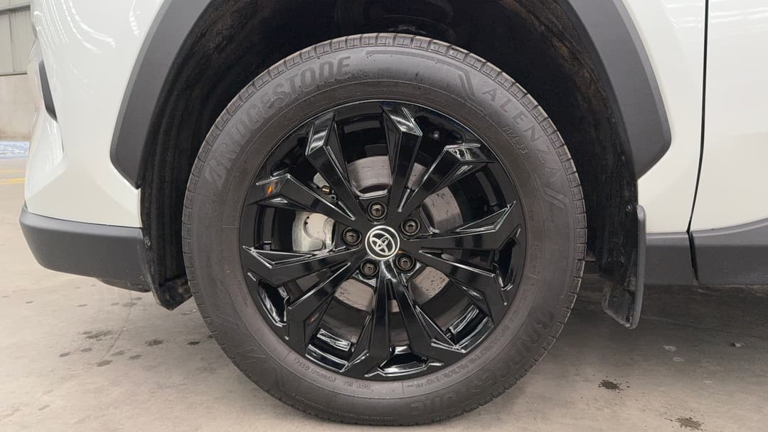 2024 Toyota RAV4 Cruiser (AWD) Hybrid, Automatic, 29409 km, Left Front Wheel