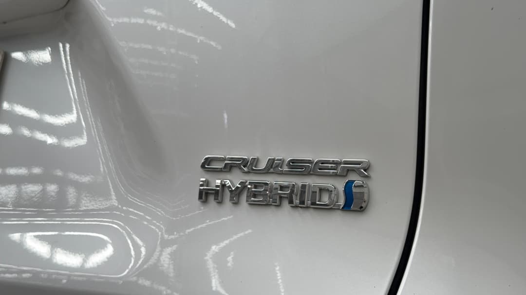 2024 Toyota RAV4 Cruiser (AWD) Hybrid, Automatic, 29409 km, Badge (Boot Right Side)