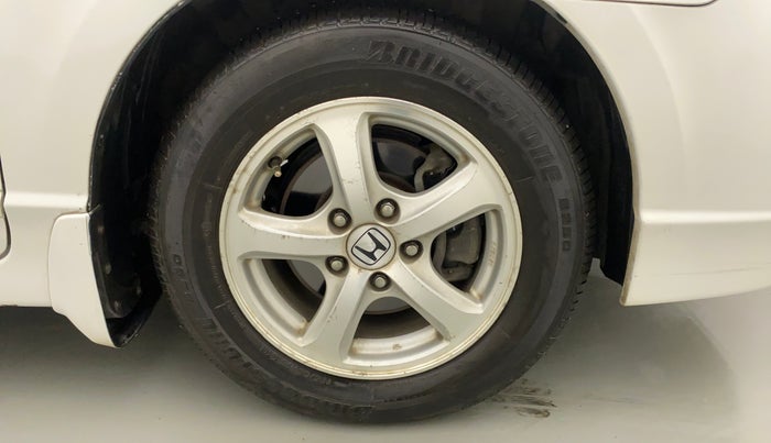 2011 Honda Civic 1.8L I-VTEC V AT SUNROOF, Petrol, Automatic, 25,968 km, Right Front Wheel