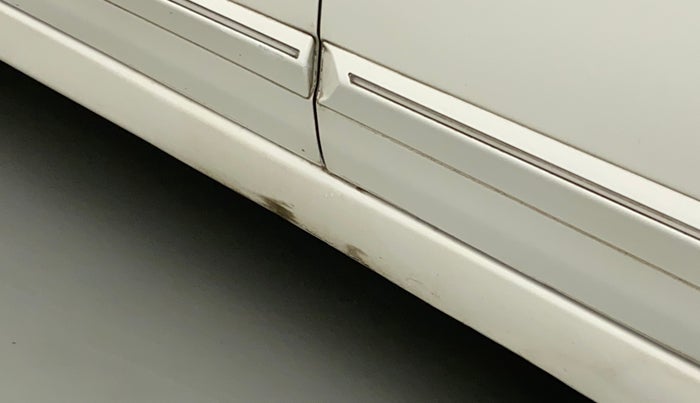 2011 Honda Civic 1.8L I-VTEC V AT SUNROOF, Petrol, Automatic, 25,968 km, Left running board - Minor scratches