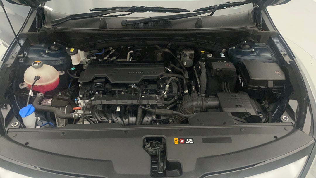 Open Bonnet (Engine)