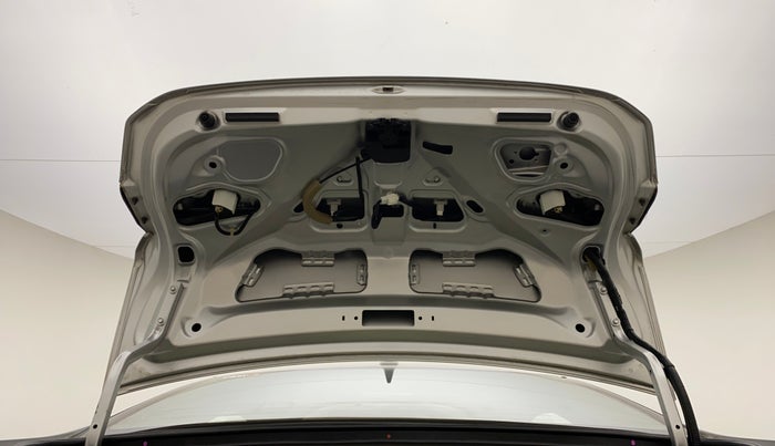 2017 Honda City 1.5L I-VTEC VX, Petrol, Manual, 42,958 km, Boot Door Open