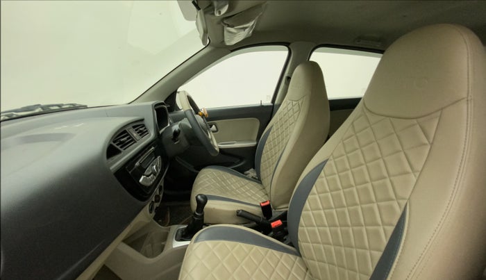 2018 Maruti Alto K10 VXI, Petrol, Manual, 24,278 km, Right Side Front Door Cabin