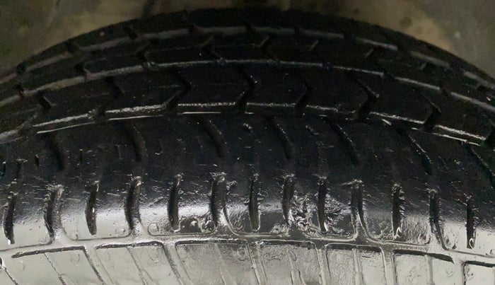 2018 Maruti Alto K10 VXI, Petrol, Manual, 24,278 km, Right Front Tyre Tread