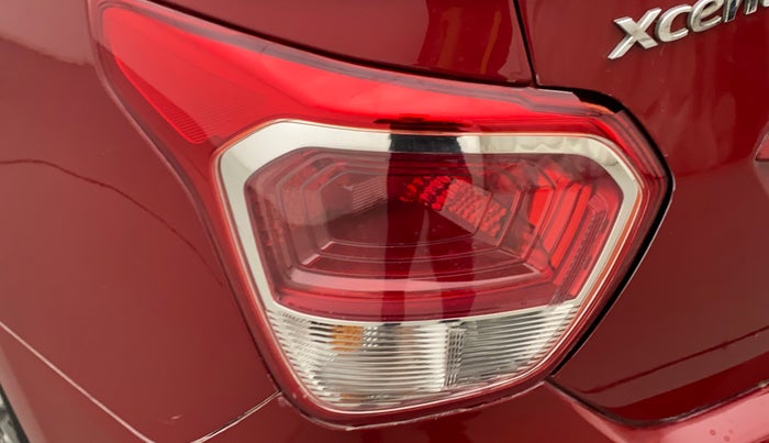 2014 Hyundai Xcent SX 1.2 (O), CNG, Manual, 80,533 km, Left tail light - Minor damage