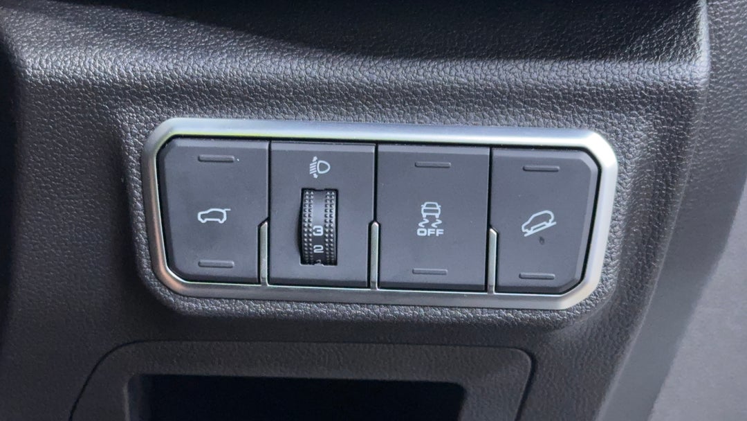 Utility Switches/Buttons