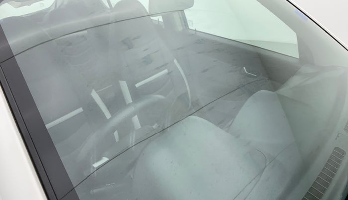2018 Maruti Alto 800 LXI, Petrol, Manual, 19,295 km, Front windshield - Minor spot on windshield