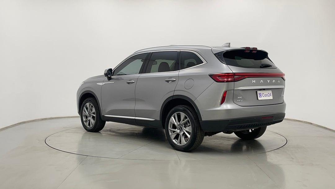 Left Back Diagonal (45- Degree) View