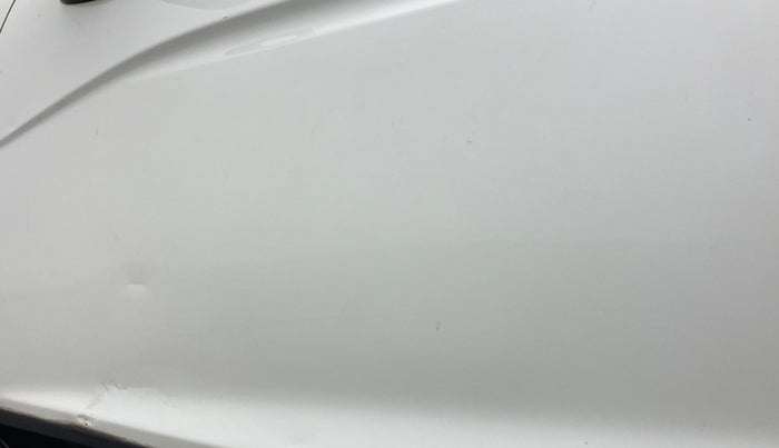 2017 Honda WR-V 1.2 i-VTEC VX MT, CNG, Manual, 60,516 km, Front passenger door - Slightly dented