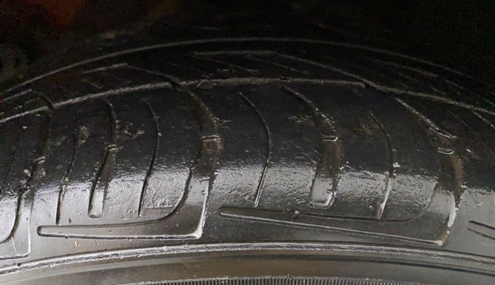 2019 Hyundai Verna 1.6 SX VTVT (O), Petrol, Manual, 32,226 km, Left Rear Tyre Tread