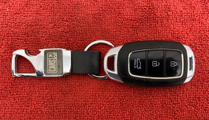 2019 Hyundai Verna 1.6 SX VTVT (O), Petrol, Manual, 32,226 km, Key Close Up