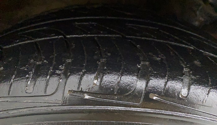 2019 Hyundai Verna 1.6 SX VTVT (O), Petrol, Manual, 32,226 km, Right Rear Tyre Tread