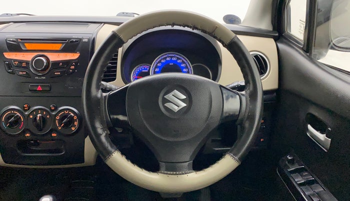 2017 Maruti Wagon R 1.0 VXI AMT, Petrol, Automatic, 36,404 km, Steering Wheel Close Up