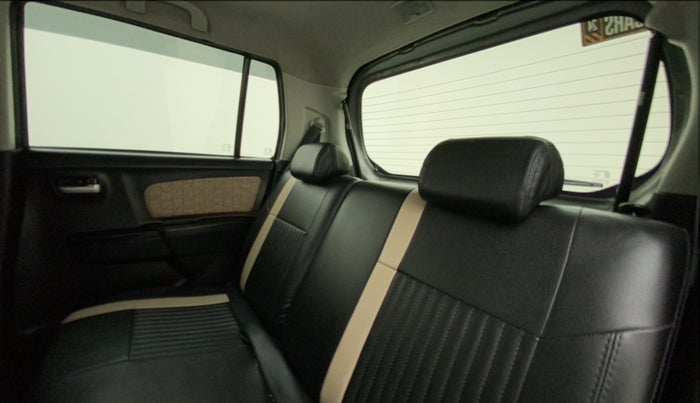 2017 Maruti Wagon R 1.0 VXI AMT, Petrol, Automatic, 36,404 km, Right Side Rear Door Cabin