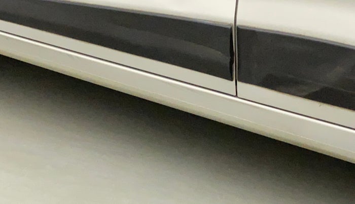 2014 Hyundai Xcent S (O) 1.2, Petrol, Manual, 20,179 km, Left running board - Slightly dented