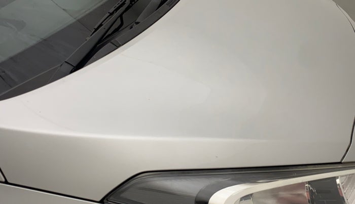 2014 Hyundai Xcent S (O) 1.2, Petrol, Manual, 20,179 km, Bonnet (hood) - Paint has minor damage