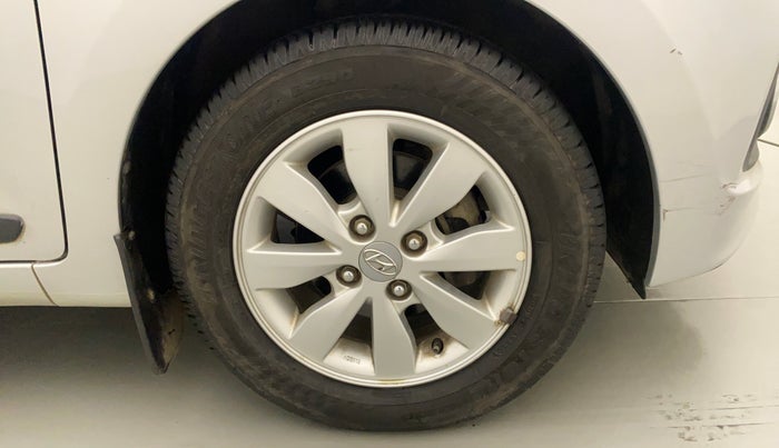 2014 Hyundai Xcent S (O) 1.2, Petrol, Manual, 20,179 km, Right Front Wheel