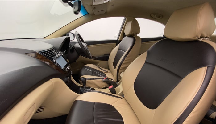 2016 Hyundai Verna FLUIDIC 1.6 VTVT SX AT, Petrol, Automatic, 76,235 km, Right Side Front Door Cabin