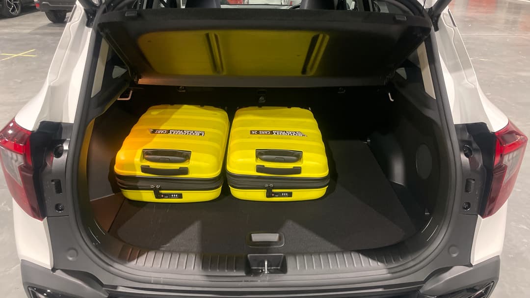 2025 Kia Seltos Gt-line (AWD) (sunroof), Automatic, 669 km, Boot Inside View with Luggage