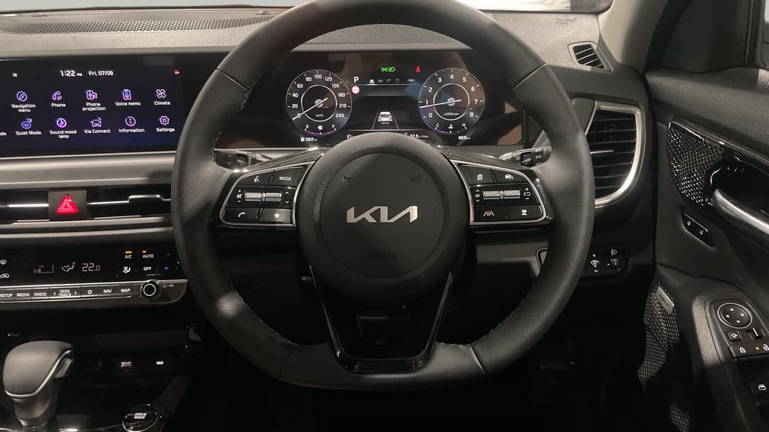 2025 Kia Seltos Gt-line (AWD) (sunroof), Automatic, 669 km, Steering Wheel Close-up