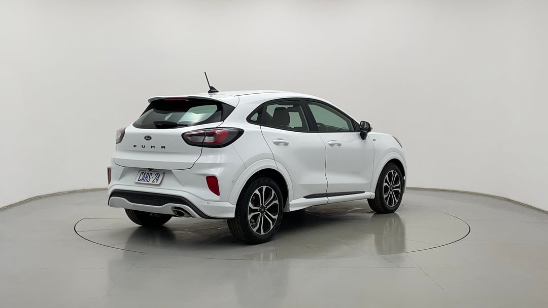 Right Back Diagonal (45- Degree) View