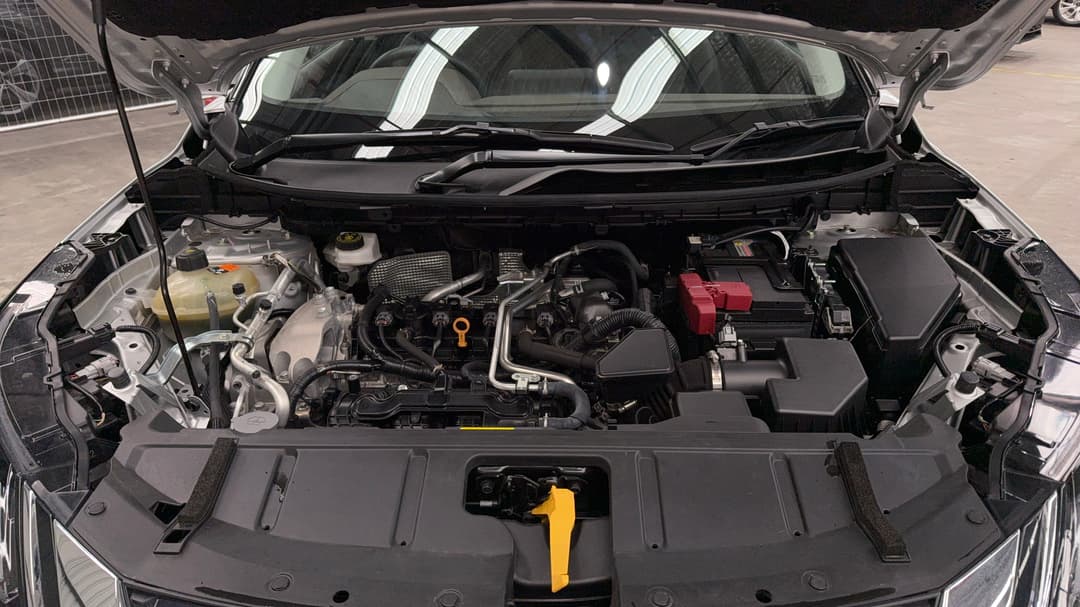 2024 Nissan X-trail St (4WD) 7 Seat, Automatic, 30275 km, Open Bonnet (Engine)