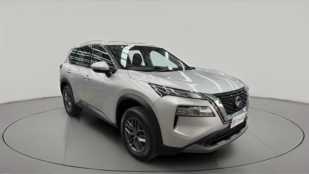 2024 Nissan X-trail St (4WD) 7 Seat, Automatic, 30275 km, Right Front Diagonal (45- Degree) View