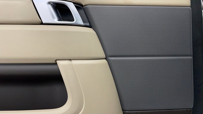 Land Rover Range Rover Sport-Speakers