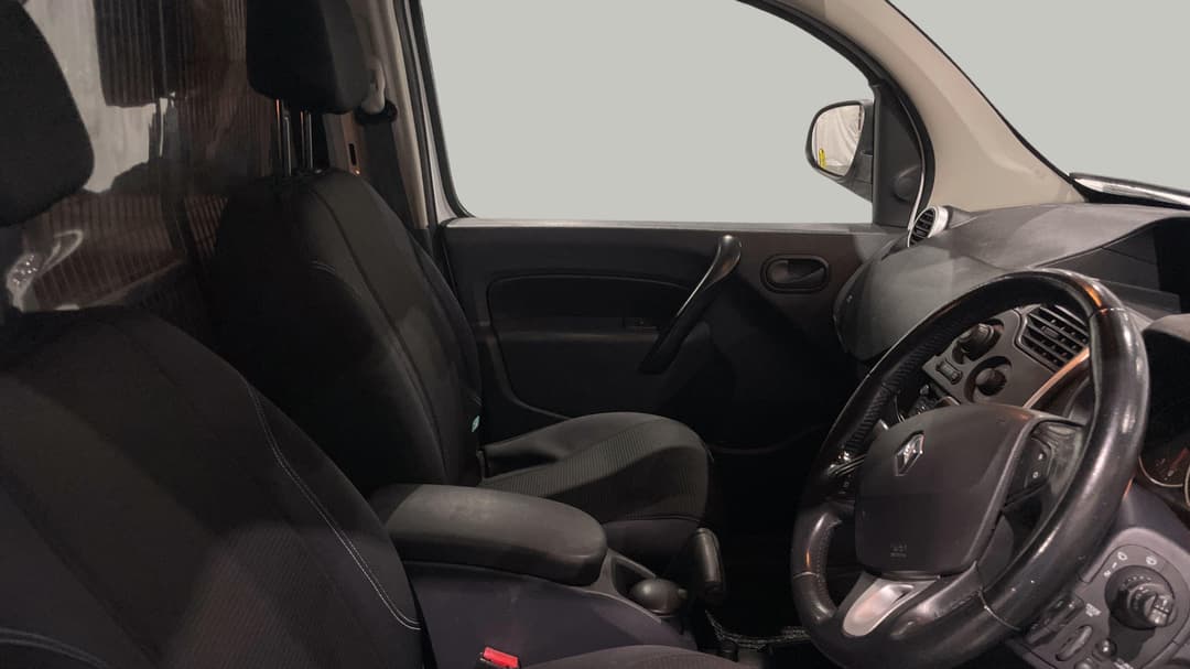 2021 Renault Kangoo Compact 1.2, Automatic, 104353 km, Right Side Front Door Cabin View