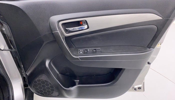 2019 Maruti Vitara Brezza ZDI AMT, Diesel, Automatic, 42,124 km, Driver Side Door Panels Control