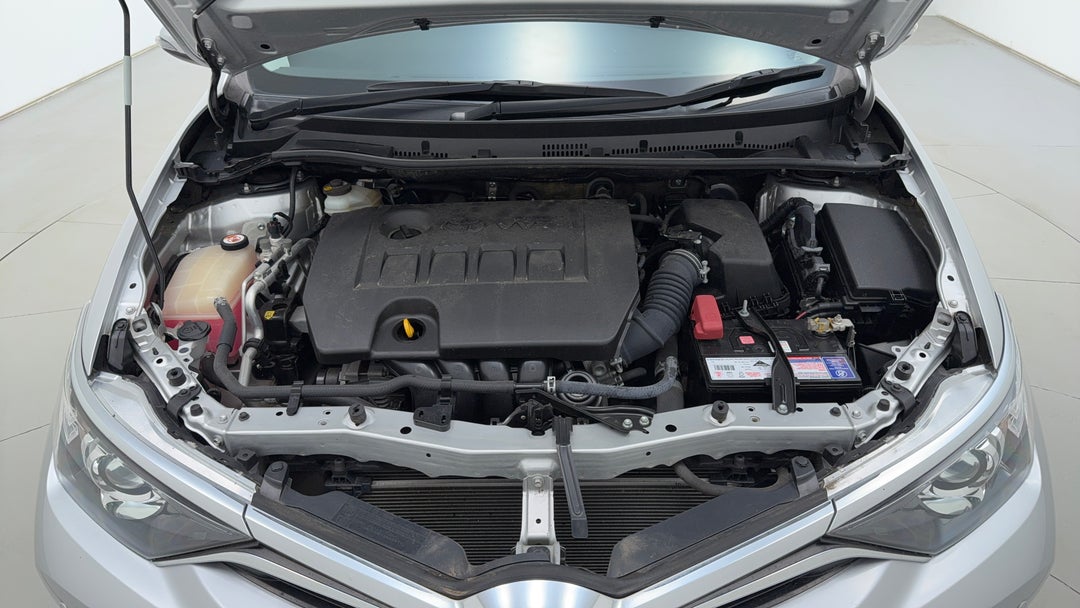 Open Bonnet (Engine)