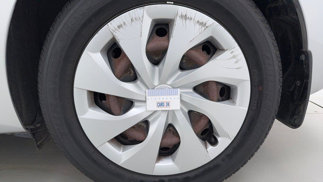 Wheels Hubcap Rear LHS Gutter Rash