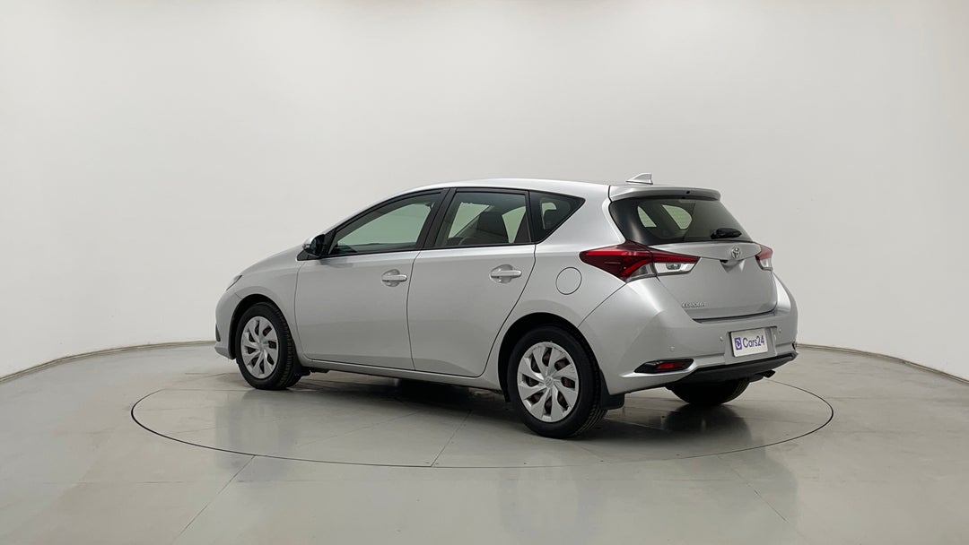 Left Back Diagonal (45- Degree) View