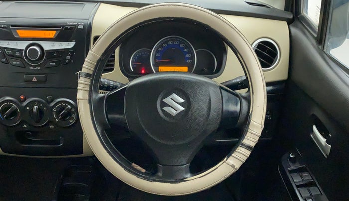 2017 Maruti Wagon R 1.0 VXI, Petrol, Manual, 31,574 km, Steering Wheel Close Up