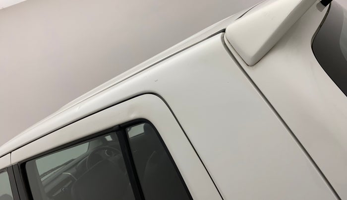 2014 Maruti Wagon R Stingray VXI, Petrol, Manual, 29,853 km, Left C pillar - Paint is slightly faded