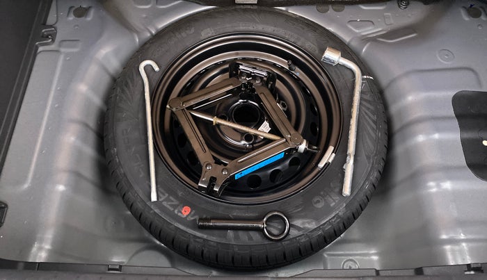 2021 Hyundai GRAND I10 NIOS MAGNA 1.2 MT, Petrol, Manual, 1,815 km, Spare Tyre