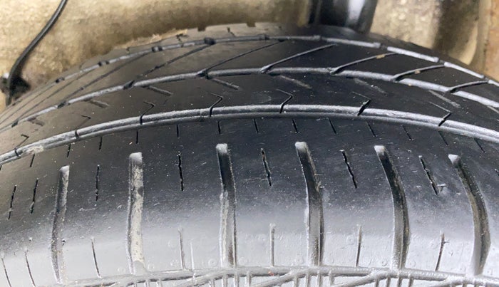 2019 Maruti Celerio VXI d, Petrol, Manual, 27,952 km, Left Rear Tyre Tread