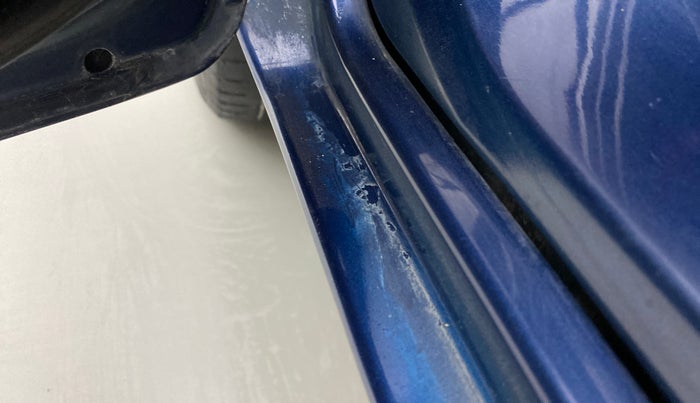 2019 Maruti Baleno ALPHA PETROL 1.2, Petrol, Manual, 73,566 km, Left running board - Paint is slightly faded