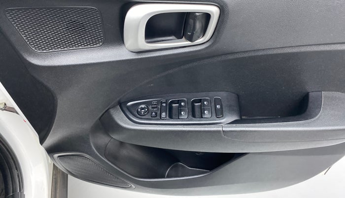 2019 Hyundai VENUE 1.0 TURBO GDI SX+ AT, Petrol, Automatic, 31,757 km, Driver Side Door Panels Control