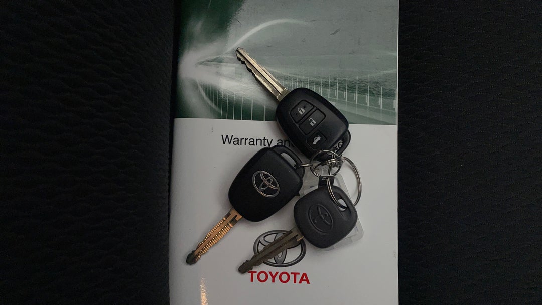 2017 Toyota Corolla Ascent, Automatic, 82899 km, Key Close-up