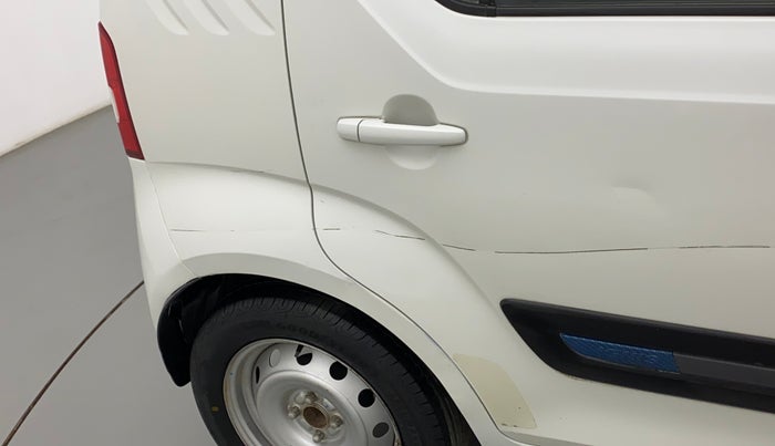 2017 Maruti IGNIS SIGMA 1.2, Petrol, Manual, 51,705 km, Right quarter panel - Minor scratches
