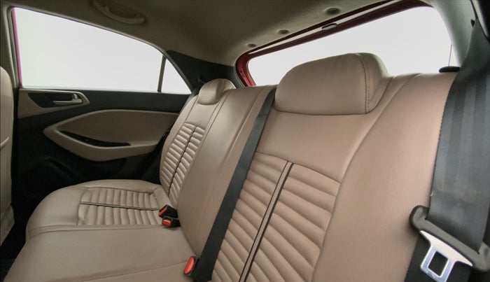 2015 Hyundai Elite i20 MAGNA 1.2, Petrol, Manual, 47,885 km, Right Side Rear Door Cabin