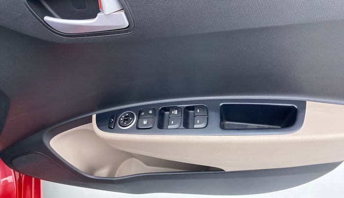 2017 Hyundai Grand i10 Sportz(O) 1.2 MT, Petrol, Manual, 41,492 km, Driver Side Door Panels Control