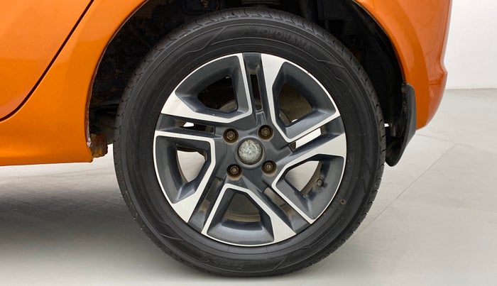 2019 Tata Tiago XZ+ 1.2 Revotron, Petrol, Manual, 67,974 km, Left Rear Wheel