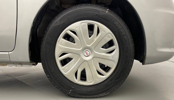 2014 Nissan Micra Active XV, Petrol, Manual, 30,463 km, Right Front Wheel